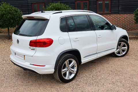 Volkswagen Tiguan R LINE EDITION 2.0 TDI BMT 4MOTION DSG 61