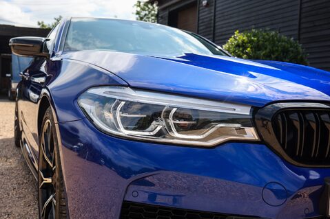 BMW M5 COMPETITION 4.4 V8 44