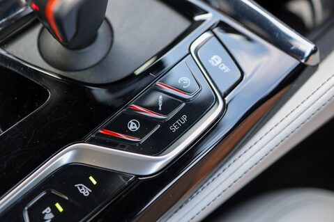 BMW M5 COMPETITION 4.4 V8 35