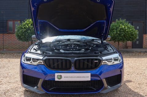 BMW M5 COMPETITION 4.4 V8 54