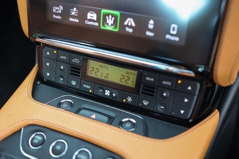 Maserati Granturismo SPORT 4.7 V8 AUTO 17