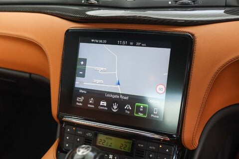 Maserati Granturismo SPORT 4.7 V8 AUTO 19