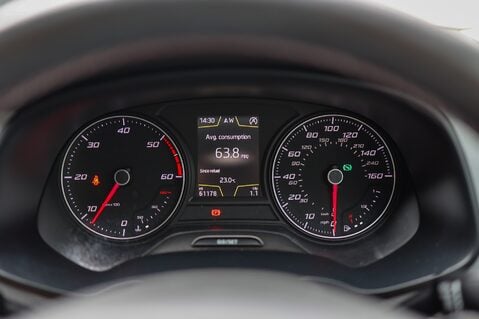 SEAT Leon 2.0 TDI FR TECHNOLOGY DSG 11