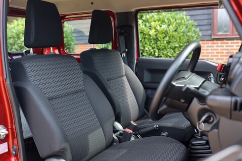 Suzuki Jimny 1.5 LCV ALLGRIP Manual 23
