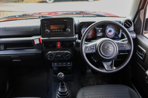 Suzuki Jimny 1.5 LCV ALLGRIP Manual 9
