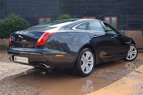 Jaguar XJ 3.0D V6 PREMIUM LUXURY SWB 9
