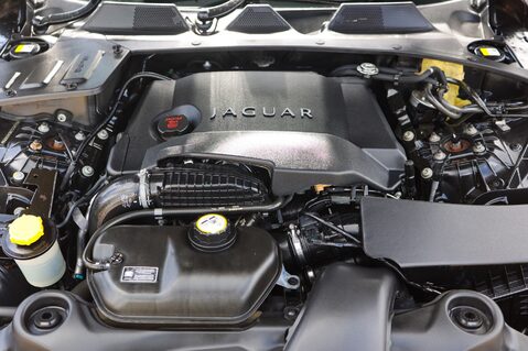 Jaguar XJ 3.0D V6 PREMIUM LUXURY SWB 52