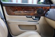 Jaguar XJ 3.0D V6 PREMIUM LUXURY SWB 34