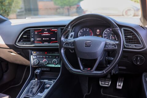 SEAT Leon 2.0 TSI CUPRA 300 DSG 18