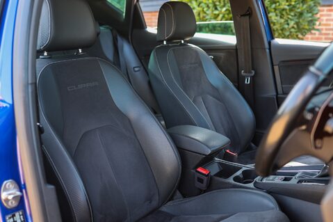 SEAT Leon 2.0 TSI CUPRA 300 DSG 12