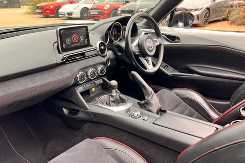 Mazda MX-5 2.0 SPORT RECARO 32