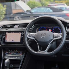 Volkswagen Touran SEL 1.5 TSI DSG 7 SEAT 1