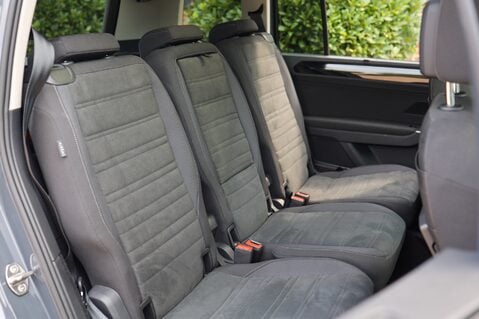 Volkswagen Touran SEL 1.5 TSI DSG 7 SEAT 37