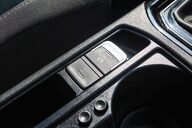 Volkswagen Touran SEL 1.5 TSI DSG 7 SEAT 26