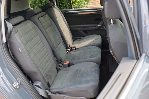 Volkswagen Touran SEL 1.5 TSI DSG 7 SEAT 41