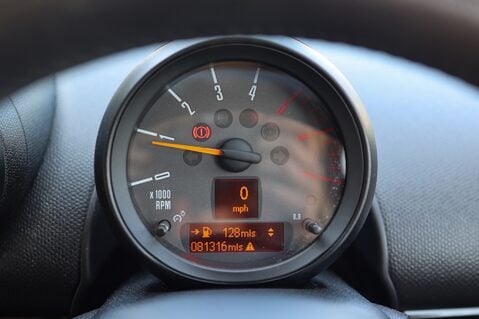 Mini Countryman COOPER D 1.6 BUSINESS 16