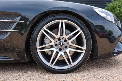 Mercedes-Benz SL Series SL500 AMG LINE PREMIUM 4.7 V8 13