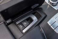 Mercedes-Benz SL Series SL500 AMG LINE PREMIUM 4.7 V8 42