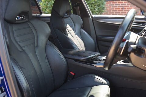 BMW M5 4.4 V8 COMPETITION 13