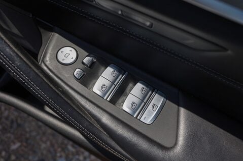 BMW M5 4.4 V8 COMPETITION 30