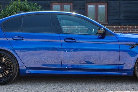 BMW M5 4.4 V8 COMPETITION 11