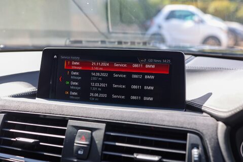 BMW 4 Series M4 CS 3.0 BiTURBO DCT 19