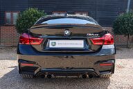 BMW 4 Series M4 CS 3.0 BiTURBO DCT 9