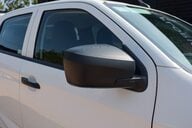 Isuzu D-Max 1.9 UTILITY DCB MANUAL 26