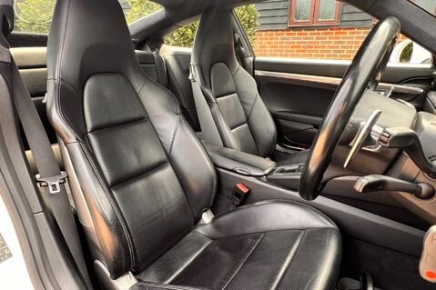 Porsche 911 CARRERA 3.4 PDK 4