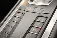 Porsche 911 CARRERA 3.4 PDK 26