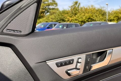 Mercedes-Benz E Class E 220 D AMG LINE EDITION PREMIUM 22