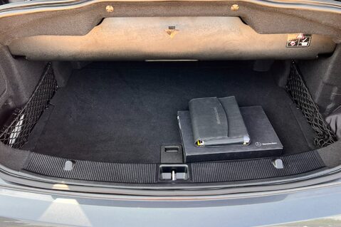 Mercedes-Benz E Class E 220 D AMG LINE EDITION PREMIUM 13