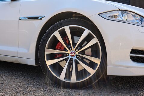 Jaguar XJ 3.0 D V6 PORTFOLIO 54