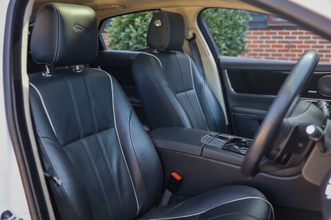 Jaguar XJ 3.0 D V6 PORTFOLIO 13