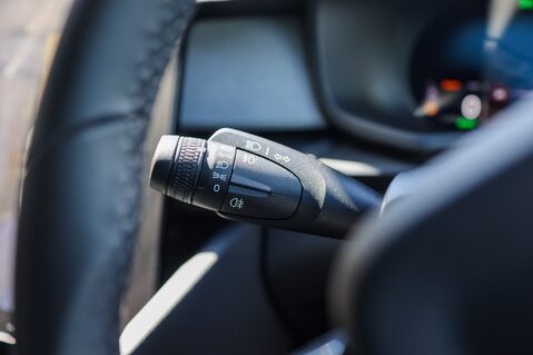 Polestar 2 BASE 19