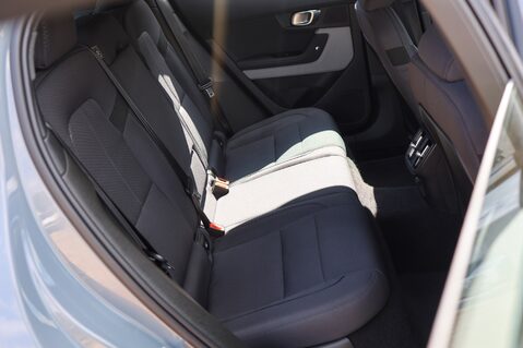Polestar 2 BASE 29