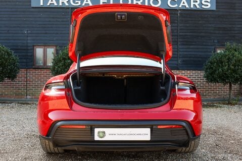 Porsche Taycan Performance EV 50