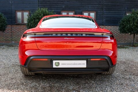 Porsche Taycan Performance EV 6
