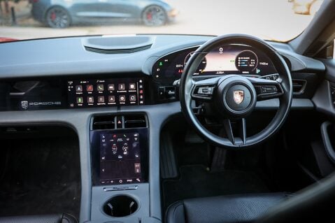 Porsche Taycan Performance EV 3