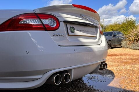 Jaguar XKR 5.0 V8 CABRIOLET AUTO 17