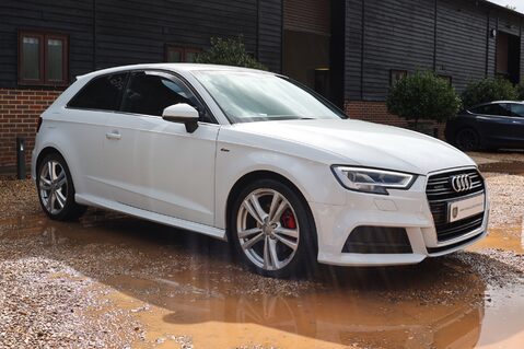 Audi A3 2.0 TDI QUATTRO S LINE S-TRONIC 45