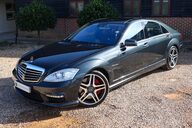 Mercedes-Benz S Class S63L AMG 5.5 V8 BITURBO 72