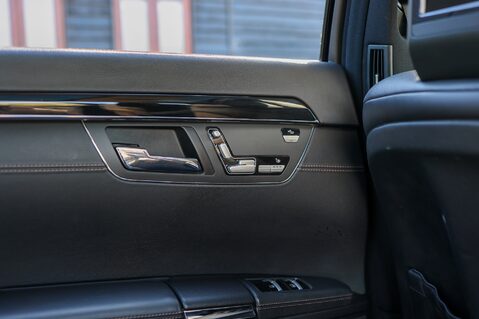 Mercedes-Benz S Class S63L AMG 5.5 V8 BITURBO 55