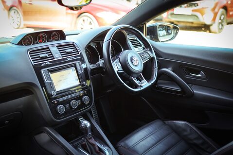 Volkswagen Scirocco GTS 2.0 TSI DSG BMT 12