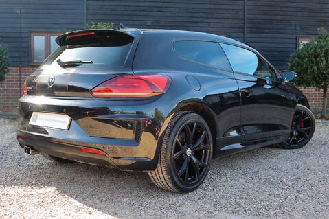 Volkswagen Scirocco GTS 2.0 TSI DSG BMT 9