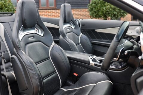 Mercedes-Benz C Class C63S AMG 4.0 PREMIUM CABRIOLET 14