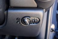 Mini Hatch 2.0 JOHN COOPER WORKS MANUAL 25