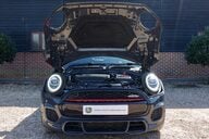 Mini Hatch 2.0 JOHN COOPER WORKS MANUAL 40