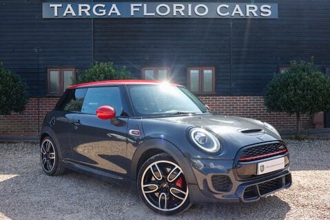 Mini Hatch 2.0 JOHN COOPER WORKS MANUAL 1