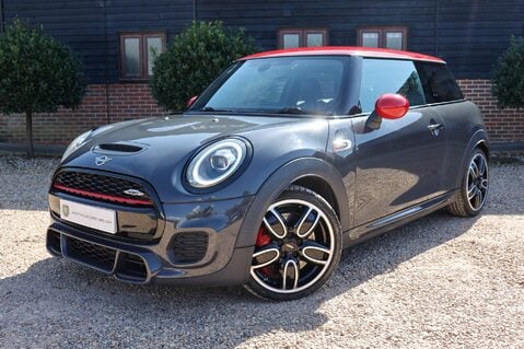 Mini Hatch 2.0 JOHN COOPER WORKS MANUAL 7